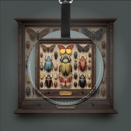 Round Leather Luggage Tag with Insect & Butterfly Display Case Design – Travel Bag Identifier with Privacy Card – 3.7in / 9.8cm Vintage Natural History Style